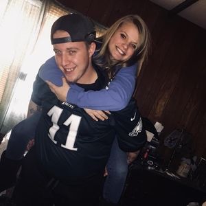 Meet your Posher, Adam